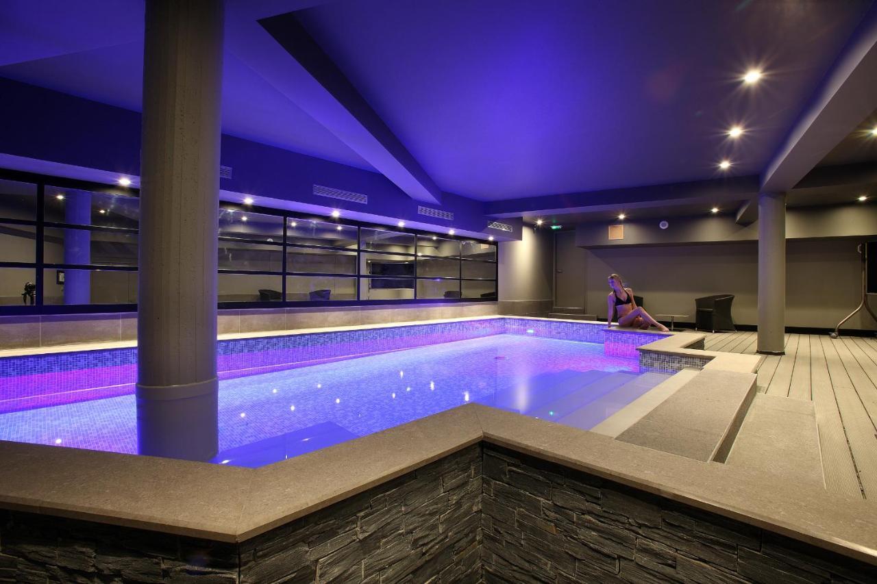 Hotel Le Cinq Hyper - Centre Chambéry Eksteriør bilde